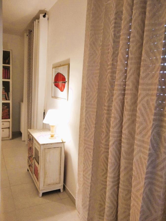 Casa Vacanza -Trani Centro Exterior photo